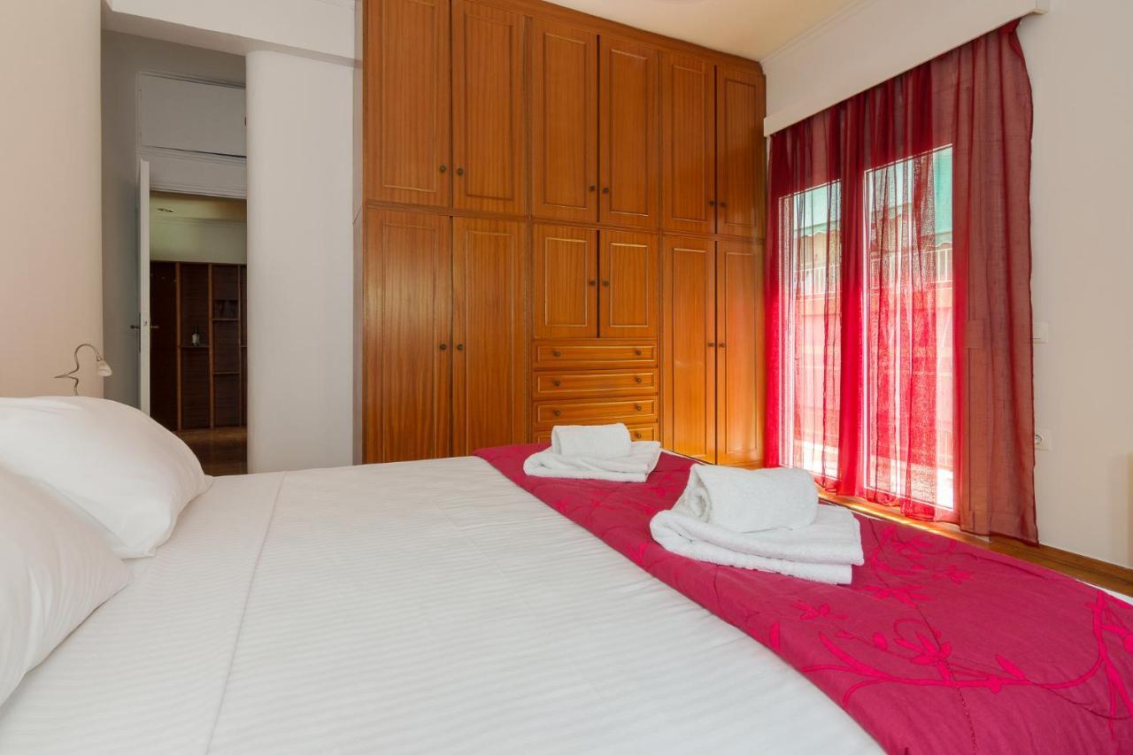 Nice 2bedroom apartment in Pagkrati Athene Buitenkant foto
