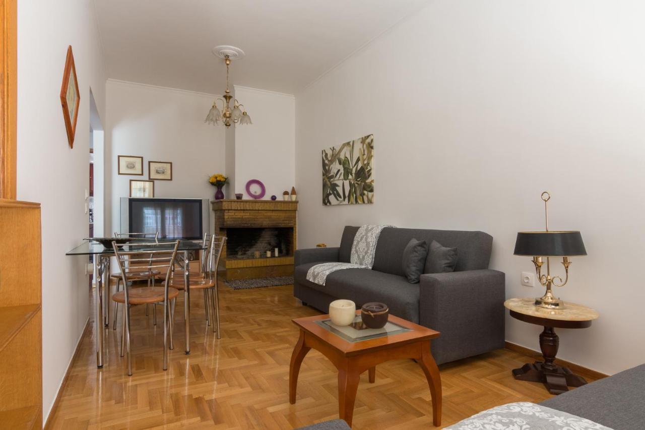Nice 2bedroom apartment in Pagkrati Athene Buitenkant foto