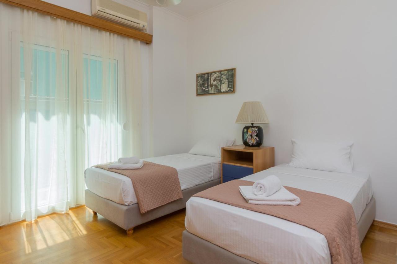 Nice 2bedroom apartment in Pagkrati Athene Buitenkant foto