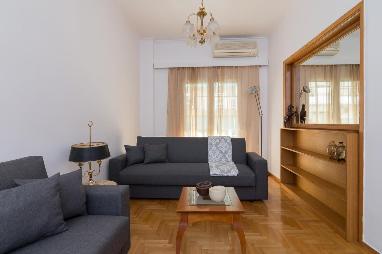 Nice 2bedroom apartment in Pagkrati Athene Buitenkant foto